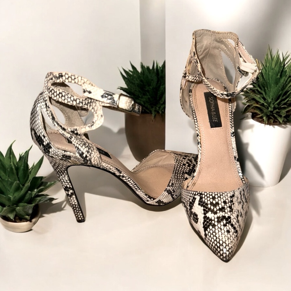 Sophia & Lee Snakeskin Pump
